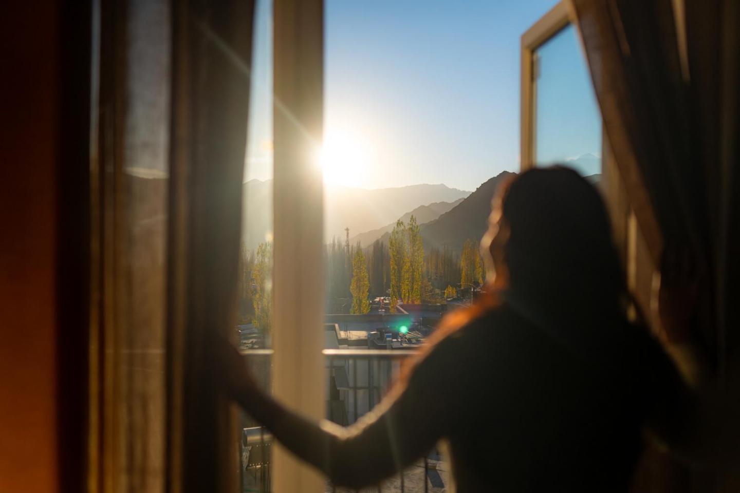 Hotel El Castello Лех Екстериор снимка
